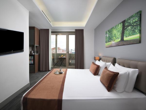 Plus Hotel Bostanci Atasehir : photo 7 de la chambre chambre double ou lits jumeaux exécutive