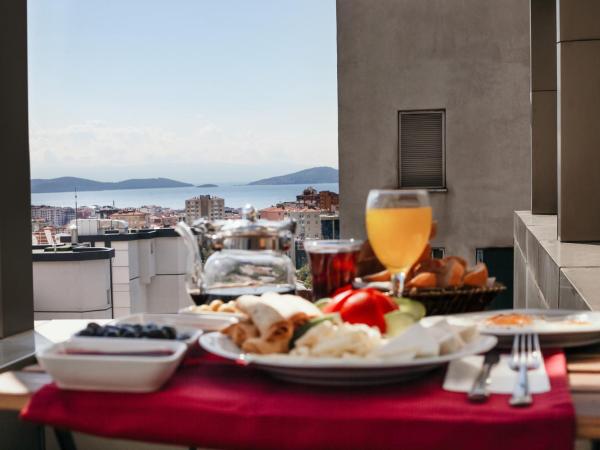 Plus Hotel Bostanci Atasehir : photo 6 de la chambre chambre double ou lits jumeaux exécutive