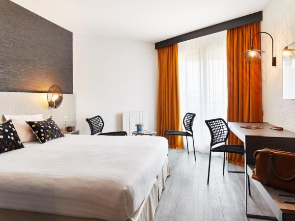 Hôtel Valdys Thalasso & Spa - les Pins : photo 2 de la chambre chambre supérieure avec balcon