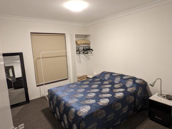 Arena Hotel (formerly Sleep Express Motel) : photo 1 de la chambre suite familiale
