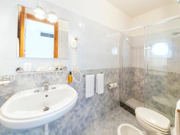 Hotel Grazia alla Scannella : photo 3 de la chambre suite junior avec balcon