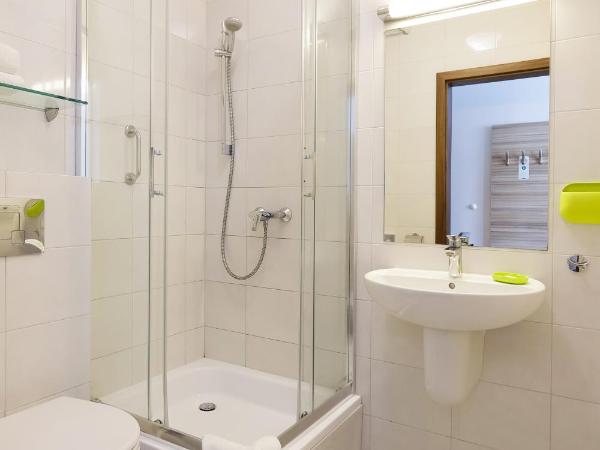 Poznań West Hotel - Airport : photo 4 de la chambre chambre simple standard