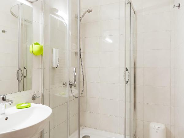 Poznań West Hotel - Airport : photo 4 de la chambre chambre double standard