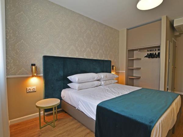 Hotel Restaurant Christophe Colomb : photo 4 de la chambre chambre double ou lits jumeaux