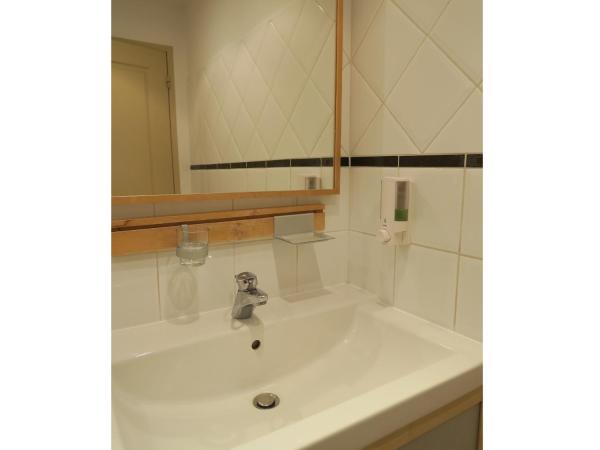 Chambres du Petit Bois : photo 4 de la chambre suite familiale