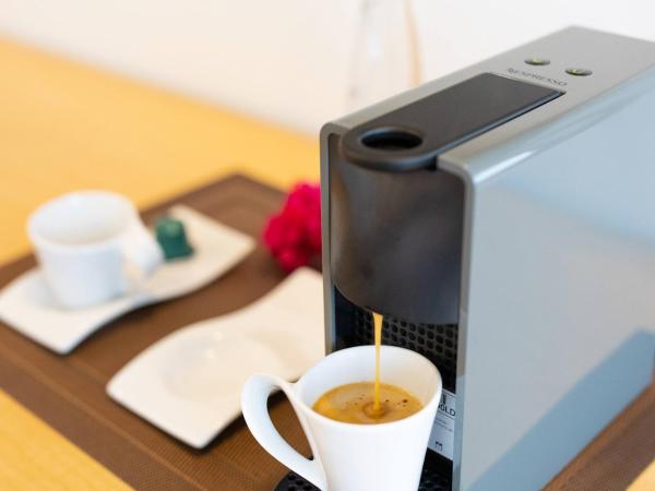 Hotel Horizon & Convention Center : photo 8 de la chambre chambre lit king-size deluxe