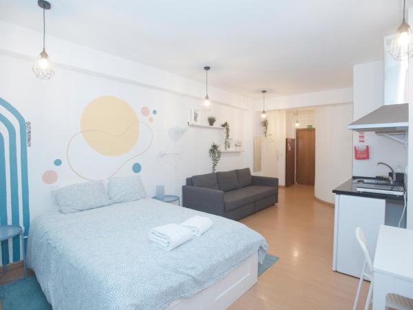 Porto Automatic : photo 3 de la chambre chambre double avec salle de bains privative