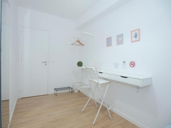 Porto Automatic : photo 5 de la chambre chambre double avec salle de bains commune