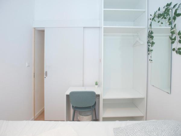 Porto Automatic : photo 2 de la chambre chambre double avec salle de bains commune