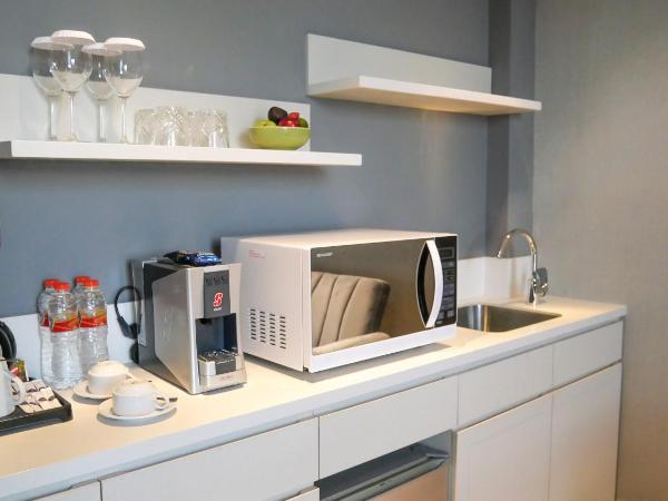 Mercure Surabaya Manyar : photo 7 de la chambre suite exécutive