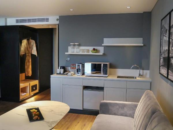 Mercure Surabaya Manyar : photo 2 de la chambre suite exécutive