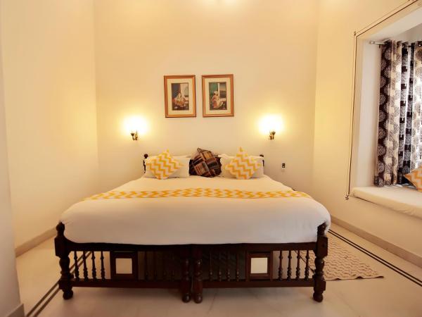 Hotel Devraj Niwas on Lake Pichola : photo 2 de la chambre partial lake view room