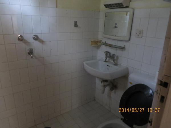 New United Hotel : photo 2 de la chambre chambre double avec balcon
