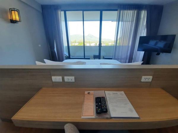 iSanook Resort & Suites Hua Hin : photo 8 de la chambre suite - vue sur piscine