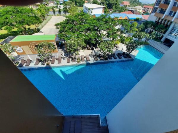 iSanook Resort & Suites Hua Hin : photo 2 de la chambre suite - vue sur piscine