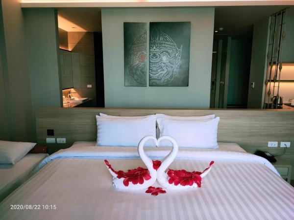 iSanook Resort & Suites Hua Hin : photo 3 de la chambre suite - vue sur piscine