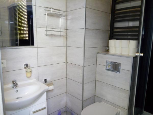 W . LEGIONÓW : photo 1 de la chambre studio familial