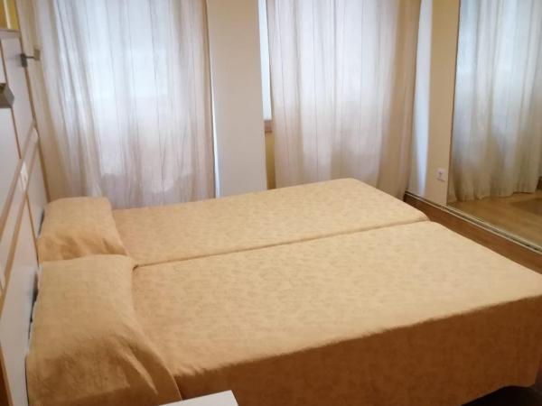 Hostal Mara : photo 1 de la chambre chambre double ou lits jumeaux