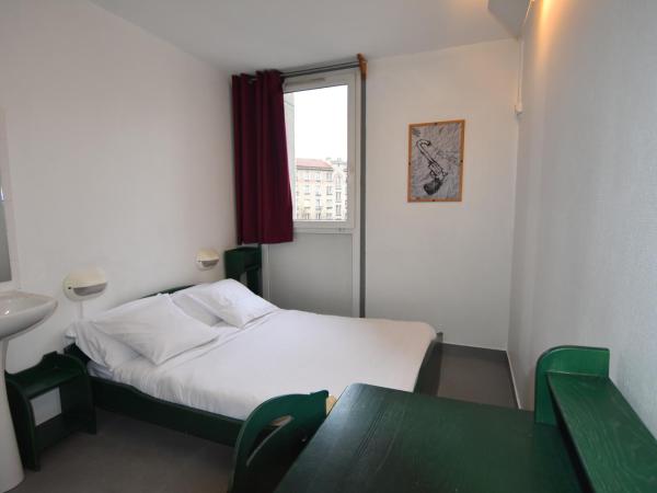 Auberge de Jeunesse HI Paris Le d'Artagnan : photo 1 de la chambre chambre double