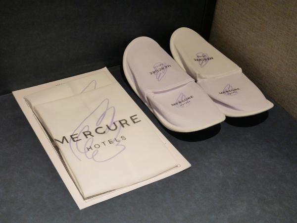 Mercure Surabaya Manyar : photo 2 de la chambre deluxe queen room - city side