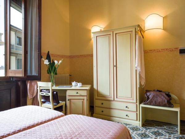 Hotel Fiorita : photo 5 de la chambre chambre double ou lits jumeaux