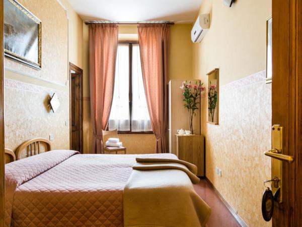 Hotel Fiorita : photo 4 de la chambre chambre double Économique