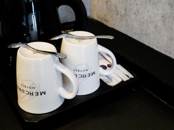 Mercure Surabaya Manyar : photo 7 de la chambre chambre lit queen-size supérieure – côté ville