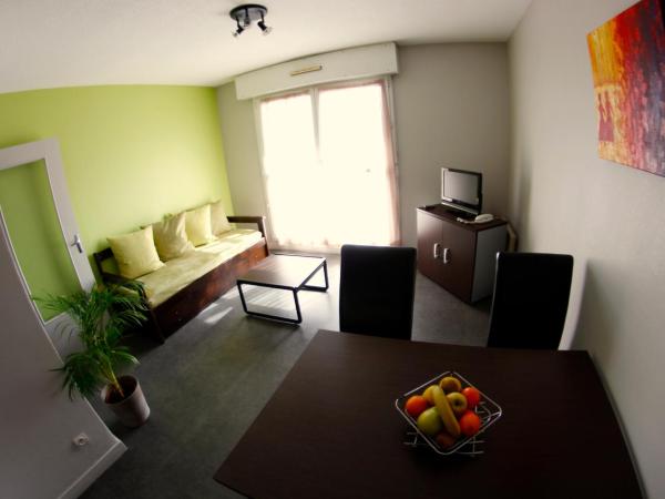 Appart'hotel Les Palatines : photo 9 de la chambre appartement pour 4 personnes maximum