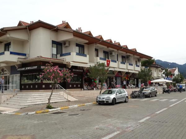 Uysal Apart Hotel : photo 6 de la chambre appartement avec balcon