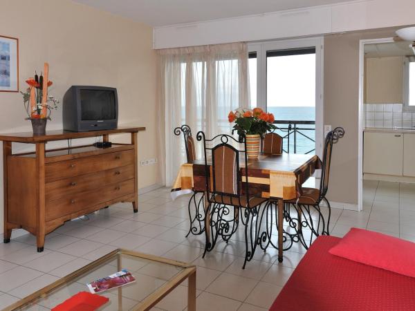 Residhotel Villa Maupassant : photo 2 de la chambre  appartement avec vue sur la mer (2-4 adultes) 