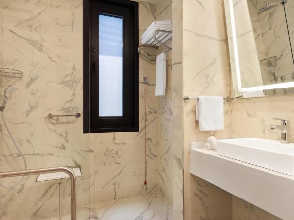 Tryp by Wyndham Istanbul Atasehir : photo 4 de la chambre chambre lit queen-size