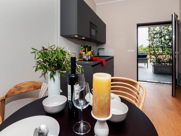 Sunset Residence Rovinj : photo 4 de la chambre appartement avec terrasse