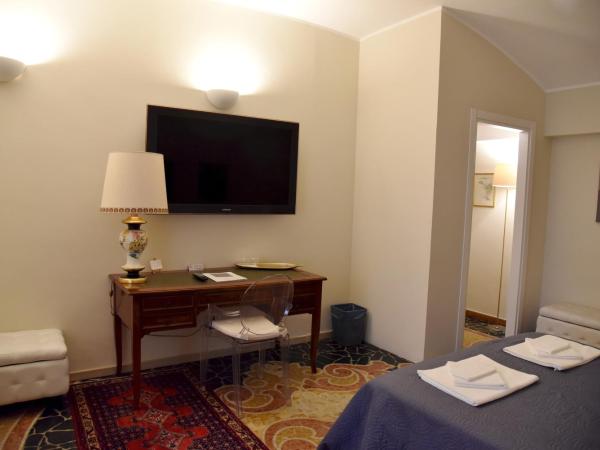 B&B Carlo Alberto : photo 9 de la chambre chambre deluxe