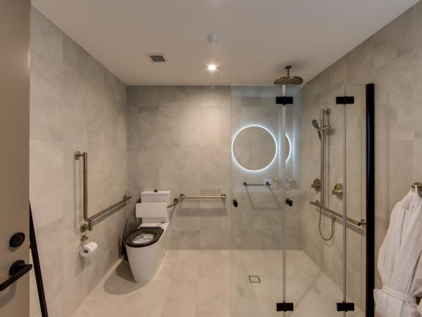 Oval Hotel at Adelaide Oval : photo 4 de la chambre parkland accessible king