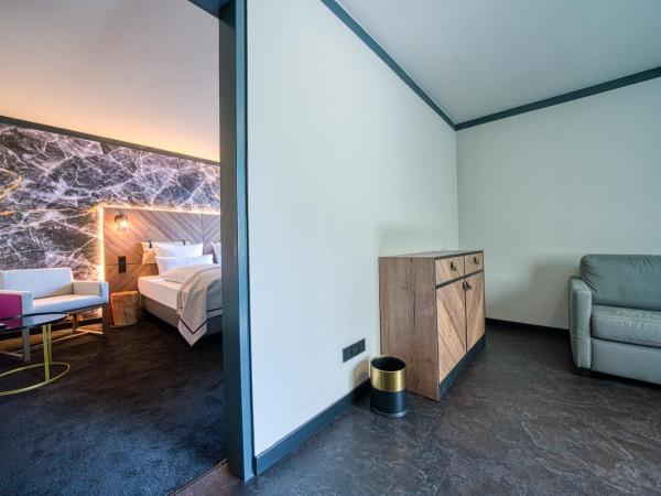 FourSide Hotel Salzburg : photo 8 de la chambre suite junior