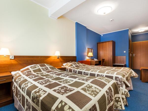 Hotel Olivia : photo 1 de la chambre chambre double ou lits jumeaux (Étage supérieur)