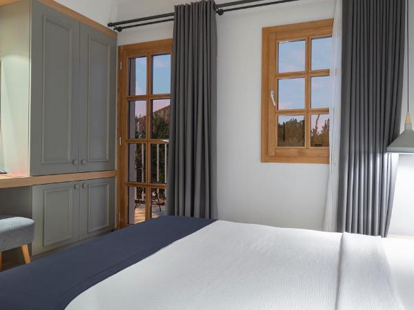 Mellow Blue Hotel : photo 3 de la chambre chambre double avec balcon