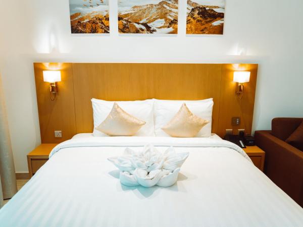 HE Hotel Apartments by Gewan : photo 3 de la chambre studio lit king-size de luxe