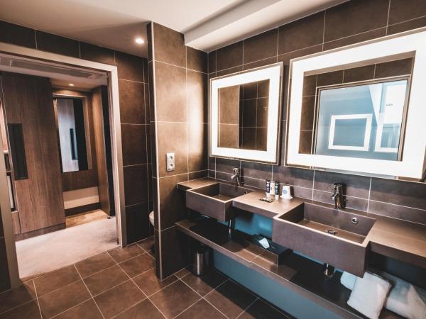 Novotel Toulouse Centre Wilson : photo 5 de la chambre chambre supérieure avec 2 lits séparables