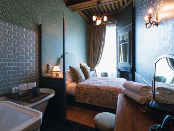 Bayard Bellecour : photo 3 de la chambre chambre lit queen-size deluxe - boudoir 