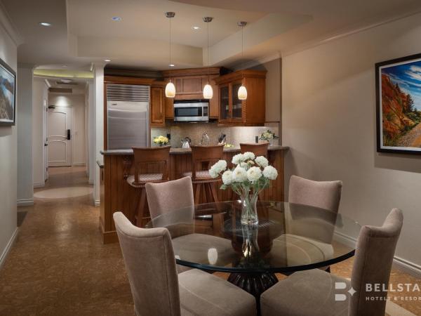 The Royal Kelowna - Bellstar Hotels & Resorts : photo 6 de la chambre suite 1 chambre avec lit king-size