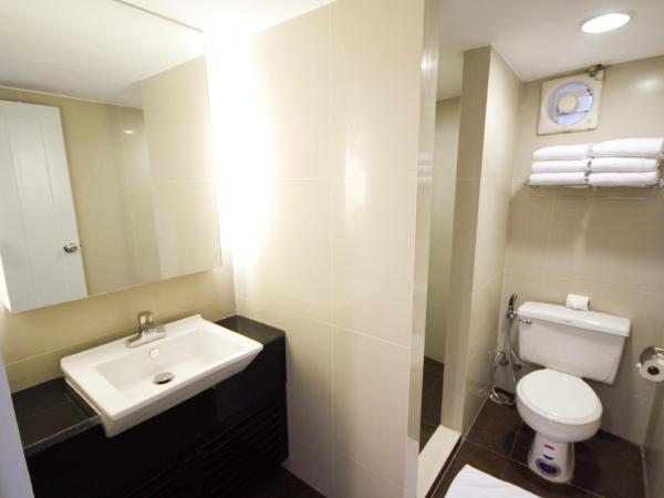 Chom View Hotel, Hua Hin : photo 7 de la chambre duplex 2 chambres - vue sur mer