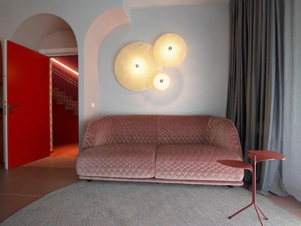 Demo Hotel Design Emotion : photo 6 de la chambre suite lit queen-size