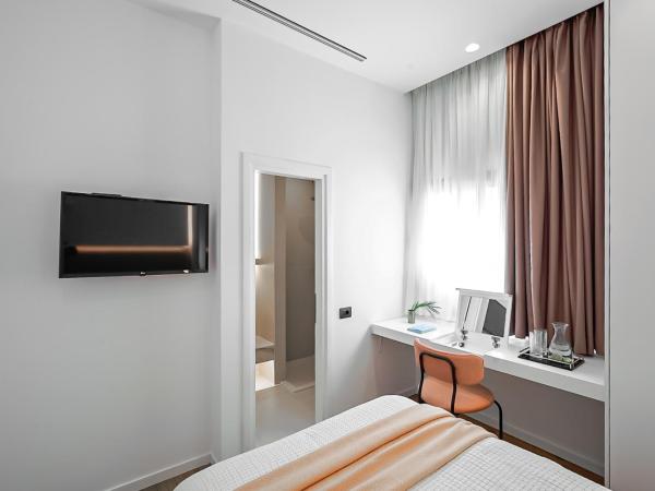 The Marblous Athens : photo 2 de la chambre petite chambre simple