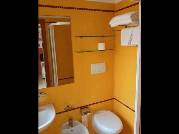 Hotel Emma Nord : photo 4 de la chambre chambre double