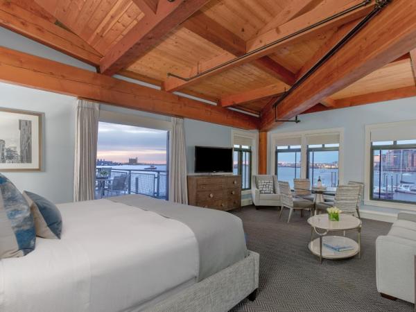 Boston Yacht Haven : photo 2 de la chambre chambre lit king-size deluxe avec balcon