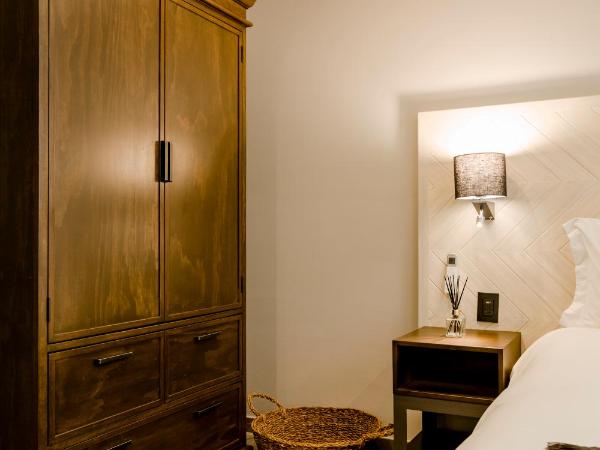 Hotel Casa Once : photo 5 de la chambre suite deluxe avec lit king-size