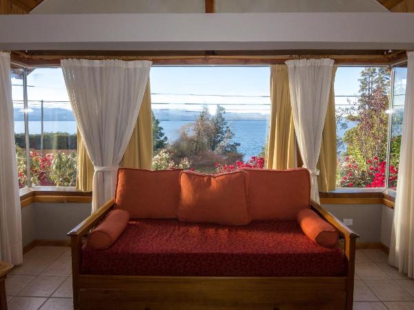 Lagos del Sur : photo 1 de la chambre chambre supérieure - vue sur lac