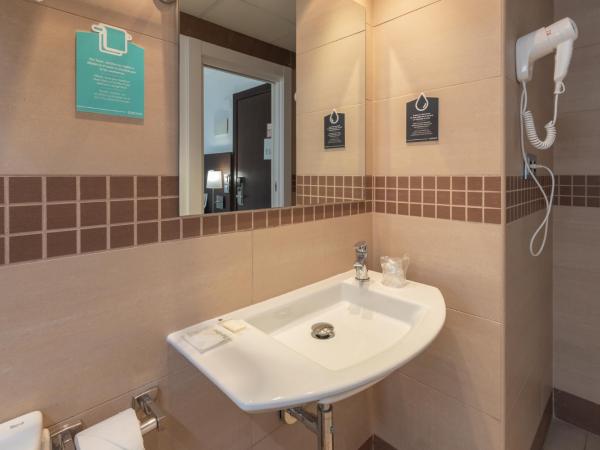 Hotel Alda Zaragoza Independencia : photo 2 de la chambre chambre double ou lits jumeaux supérieure