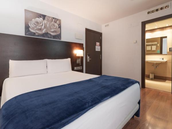 Hotel Alda Zaragoza Independencia : photo 6 de la chambre chambre familiale